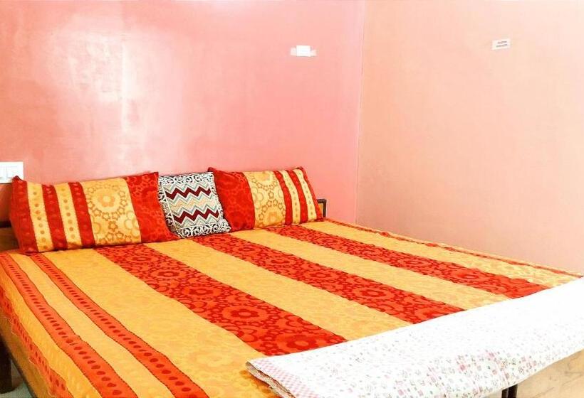 이코노미 룸, Helix    Rajpura    Budget Rooms For Family, Couples, Solo Travellers