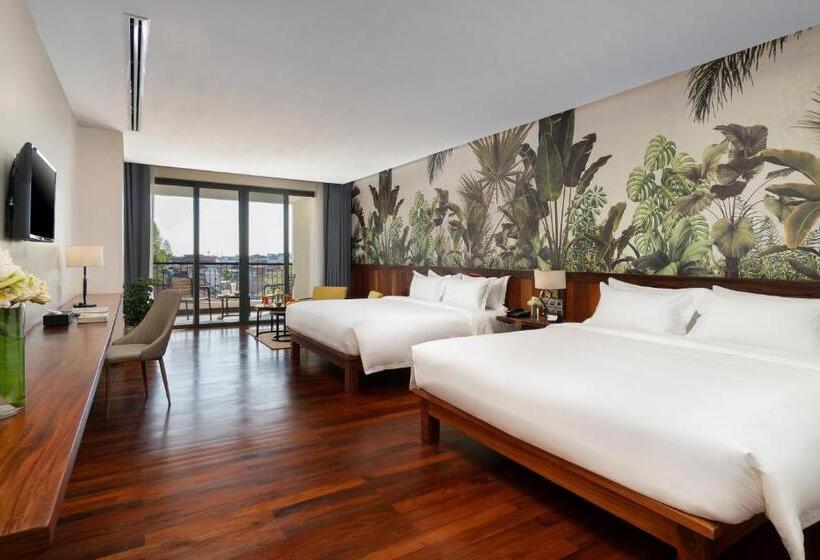 חדר פרמיום עם מרפסת, Koulen Central