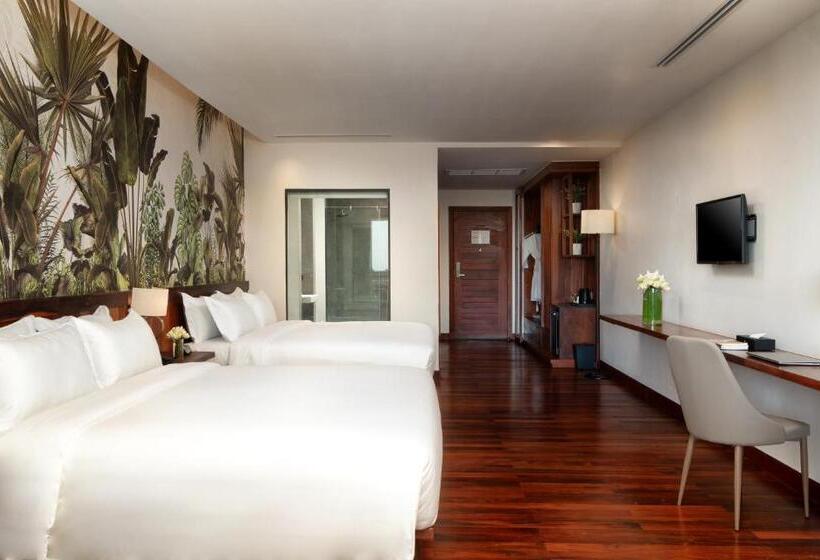 חדר סופריור עם מרפסת, Koulen Central