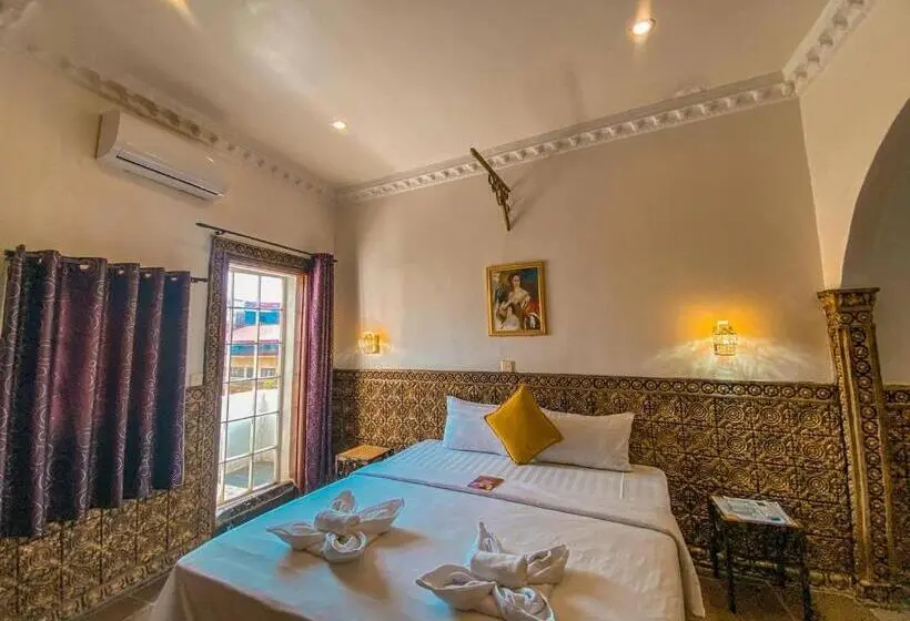 Deluxe-huone, Le Casablanca