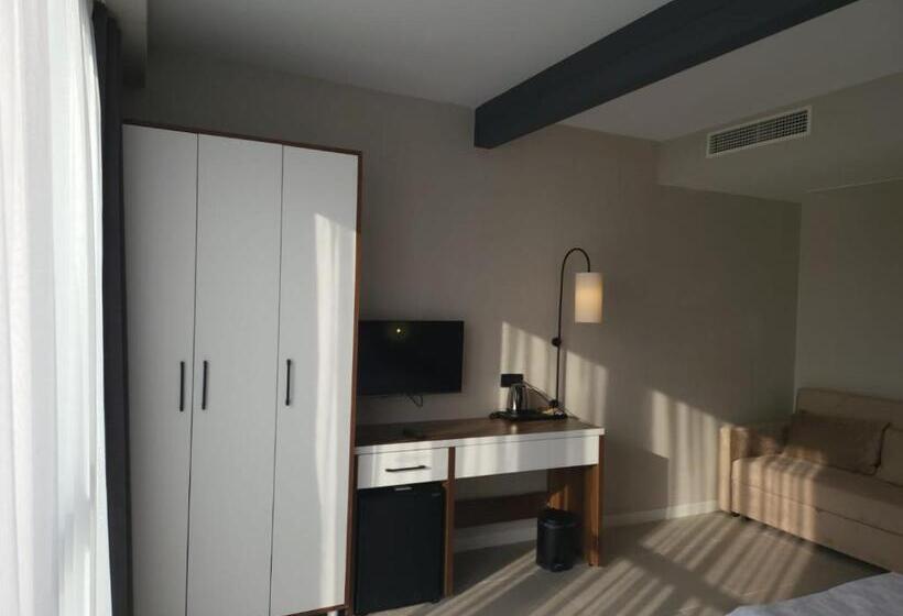 패밀리 룸, Lulubay Rooms & Suites