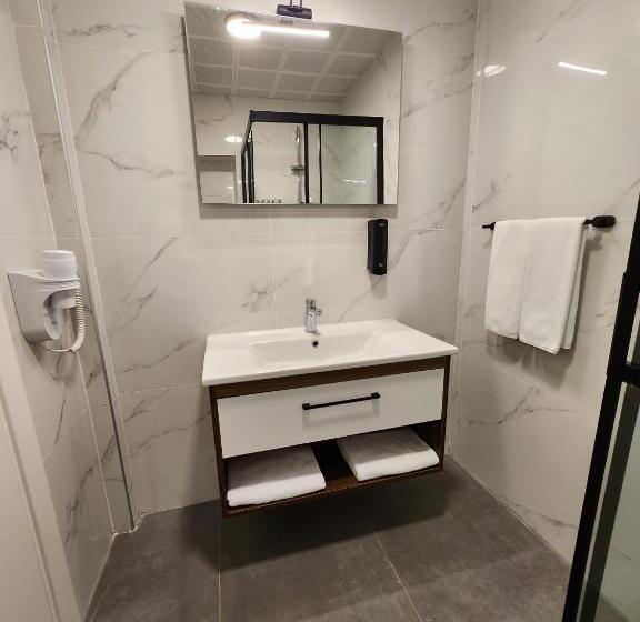 스탠다드 테라스 룸, Lulubay Rooms & Suites