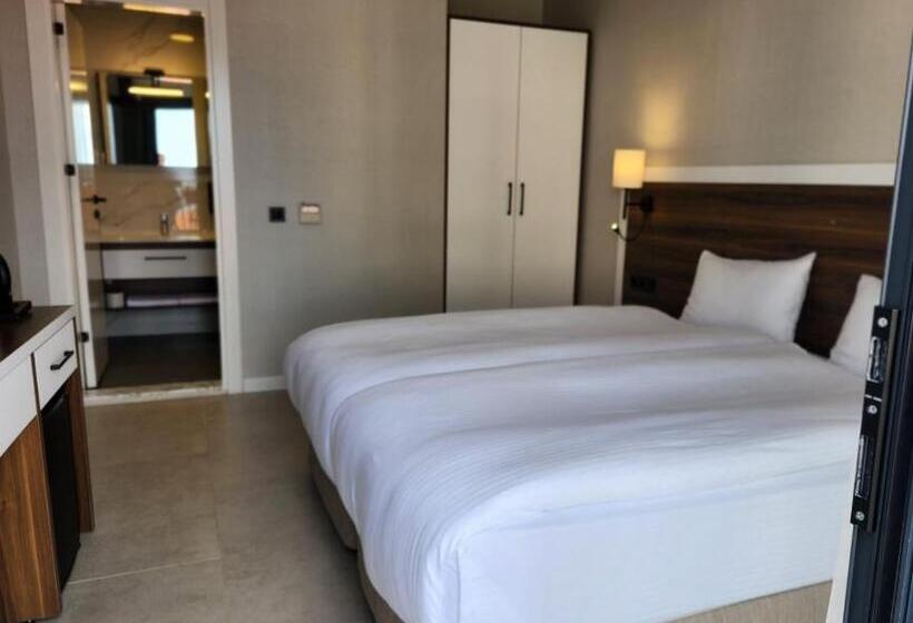Номер Стандарт Вид на Море, Lulubay Rooms & Suites
