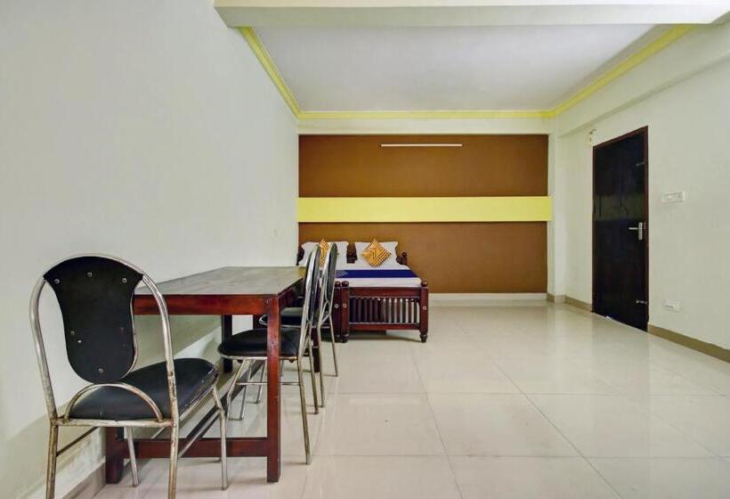 三人经典房间, Spot On Ummis Residency