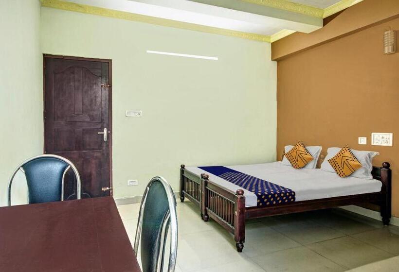 三人经典房间, Spot On Ummis Residency