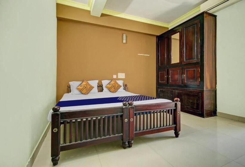 三人经典房间, Spot On Ummis Residency