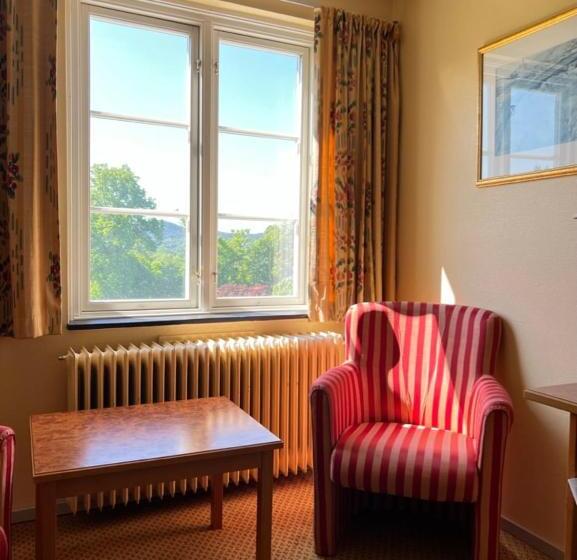 スタンダードルーム, øvre Sem Gård