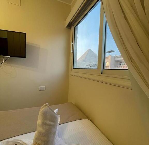 اتاق لوکس, White House Pyramids View