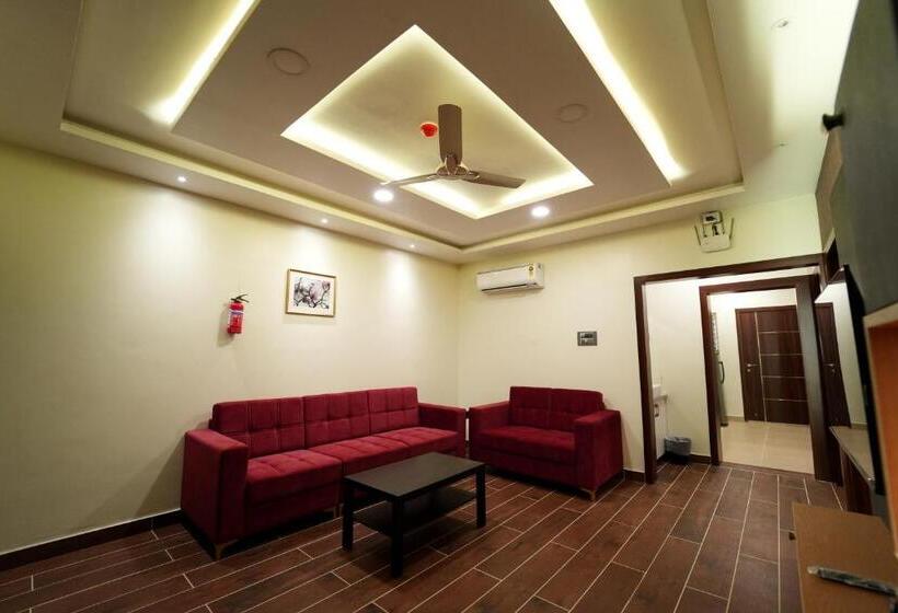 Люкс Кровать Кинг, Mevid Hotels