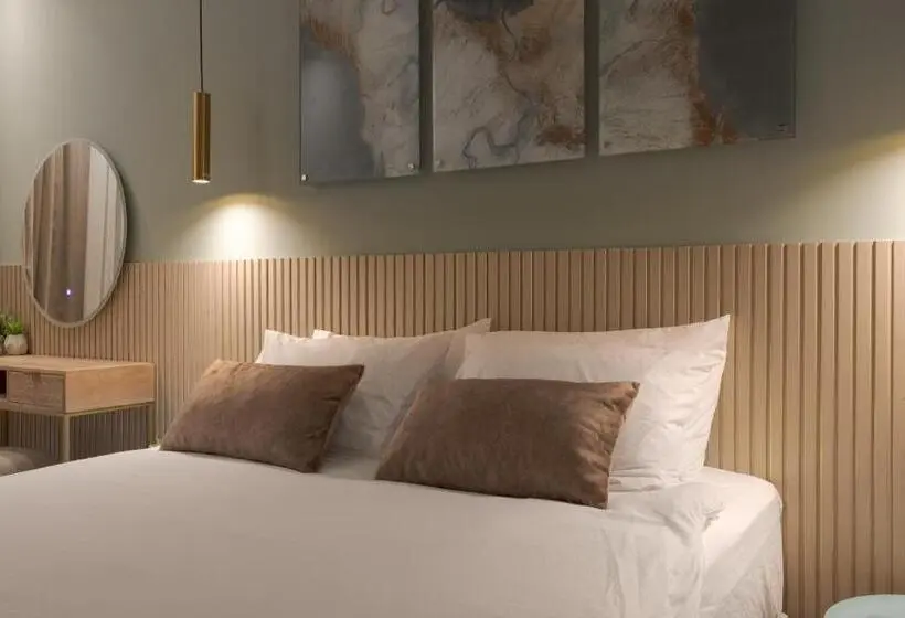 سوئیت با تخت بزرگ, Nathan S Suites On The Beach