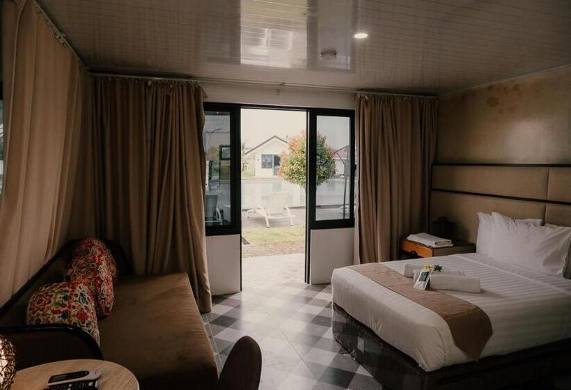 اتاق استاندارد با چشمانداز استخر, Winwin Hotel And Resorts