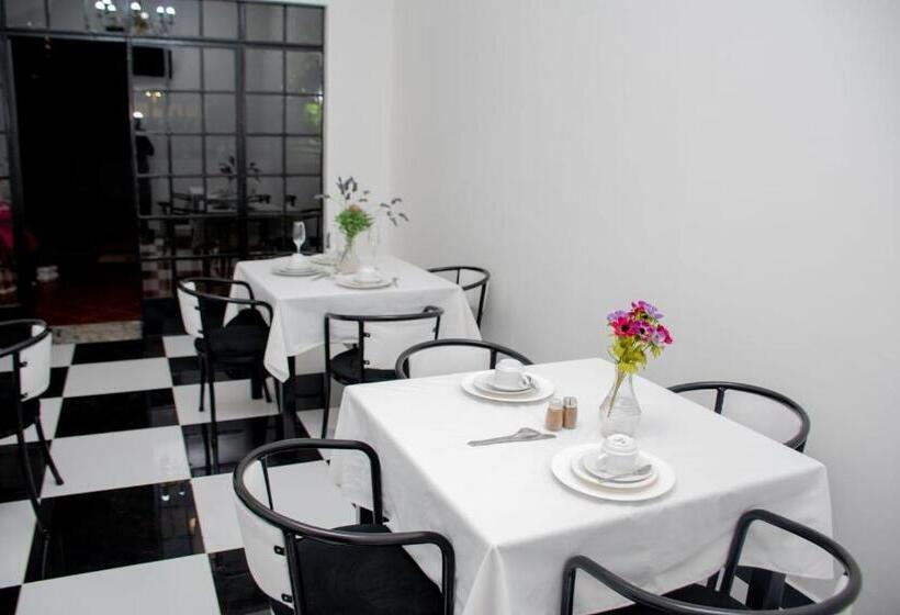 标准间, Ditoro Boutique