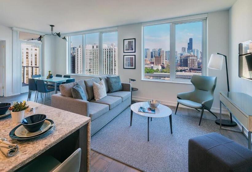 آپارتمان 1 خوابه با بالکن, Level Chicago Old Town