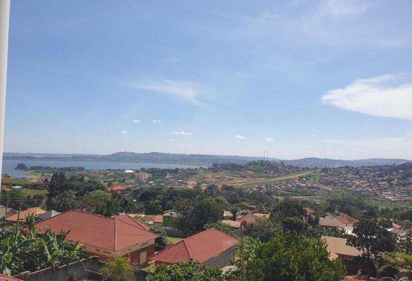 سوییت, Rosa Negra Uganda