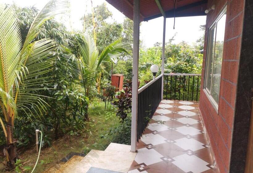 غرفة ديلوكس, The Kille Torna Resort