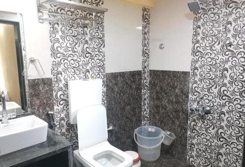 غرفة ديلوكس, The Kille Torna Resort