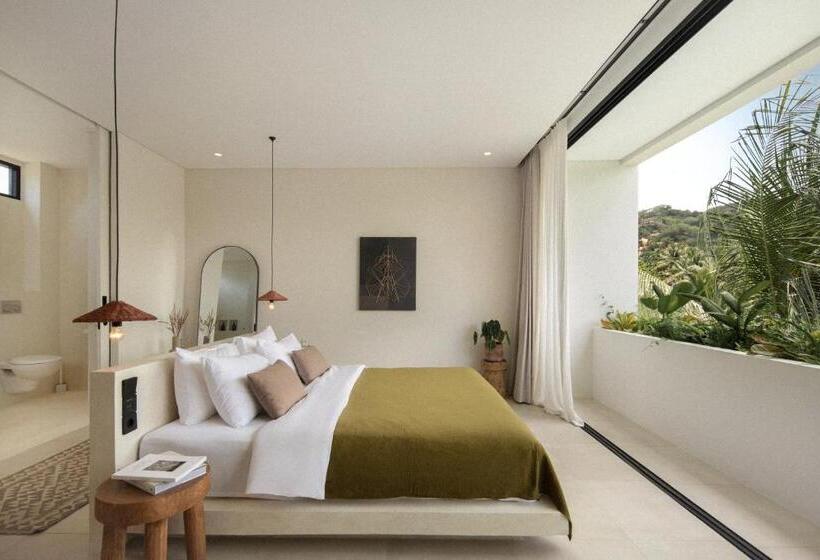 غرفة عائلية, Tias Villas