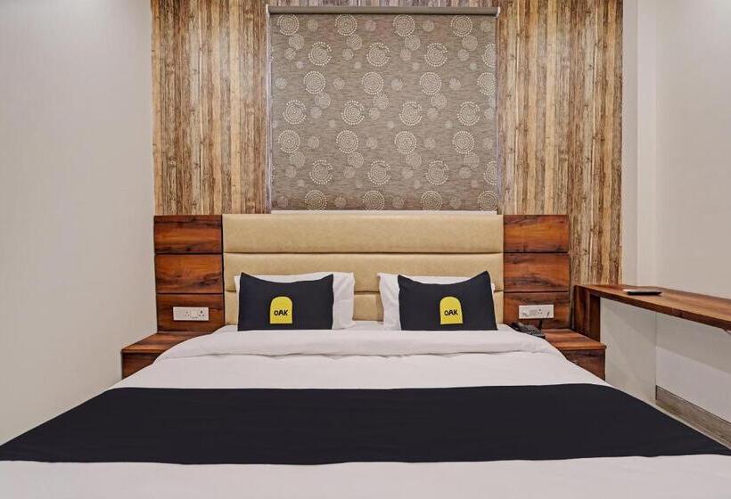 三人经典房间, Fabhotel Relax Inn I