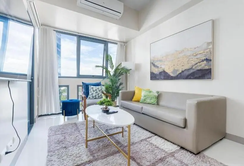 1ベッドルームのデラックスアパートメント, Omp T1 6h, Free Beach & Pool Access, Near Airport, Fast Wifi, Netflix