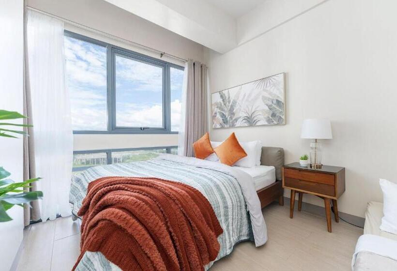 침실 1개 디럭스 아파트, Omp T1 6h, Free Beach & Pool Access, Near Airport, Fast Wifi, Netflix