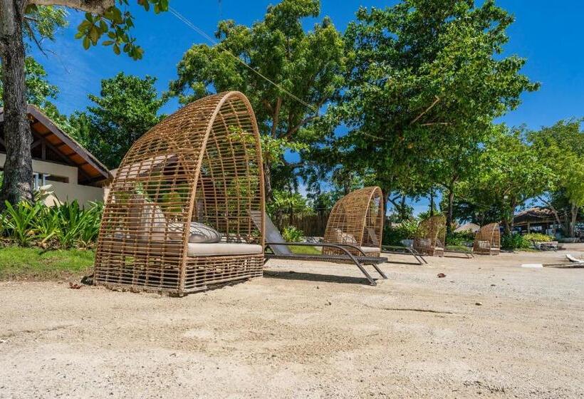 1 Bedroom Deluxe Apartment, Omp T1 6h, Free Beach & Pool Access, Near Airport, Fast Wifi, Netflix