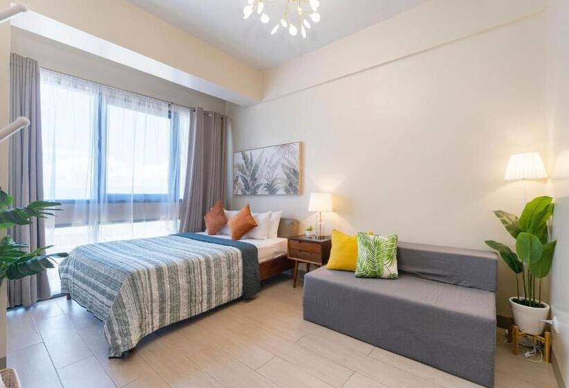 1 Bedroom Deluxe Apartment, Omp T1 6h, Free Beach & Pool Access, Near Airport, Fast Wifi, Netflix