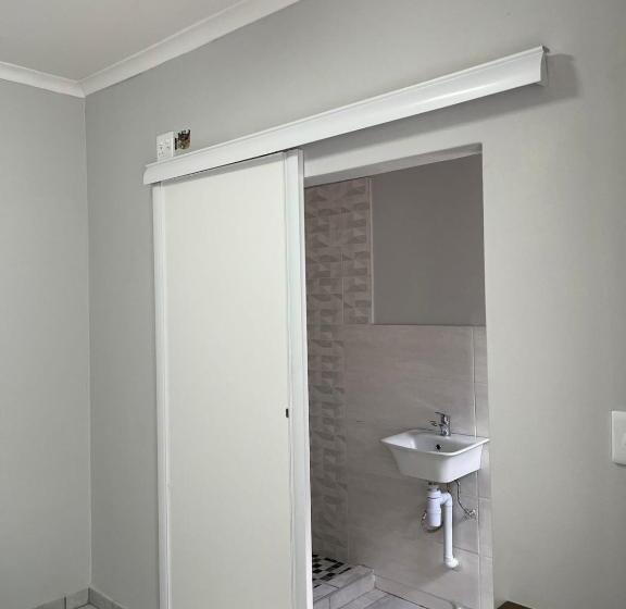 Quarto standard, 473 On Cliff