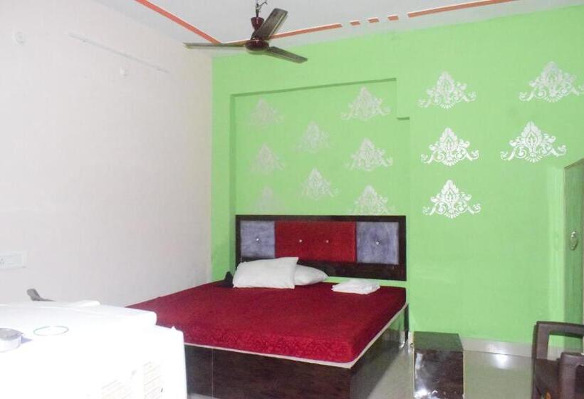 Quarto Estandar, Sona Palace
