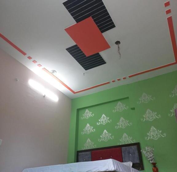 Standard Room, Sona Palace