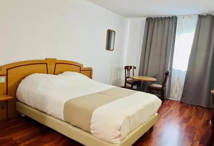 Deluxe-studio, Resid Artel