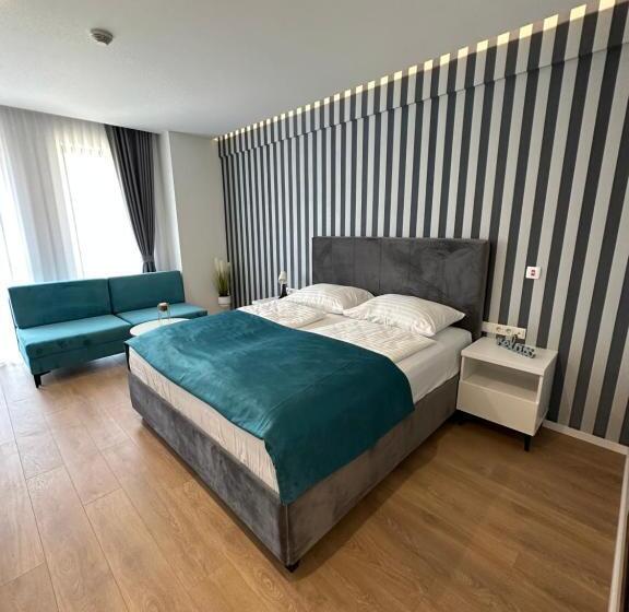 اتاق استاندارد با تخت بزرگ, Gold Jet Bihać