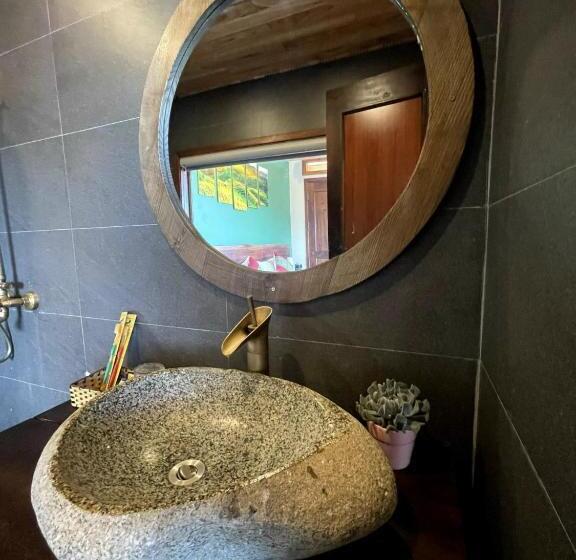 اتاق خانوادگی, Homestay Sapa Thutran