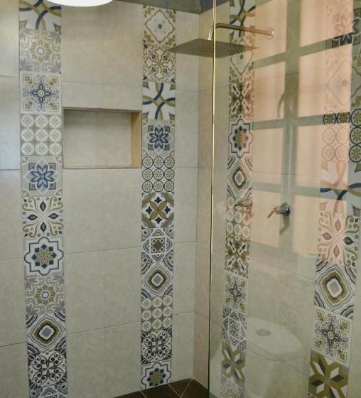 إستديو عائلى, Le Chat Noir By Rotamundos