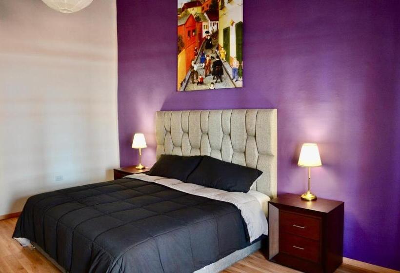 إستديو عائلى, Le Chat Noir By Rotamundos