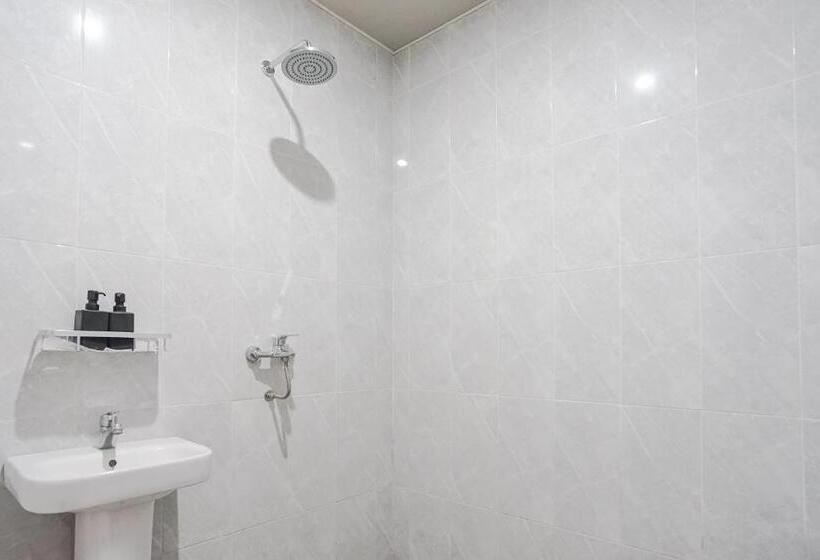 חדר דלוקס, Maisaba Coliving Cempaka