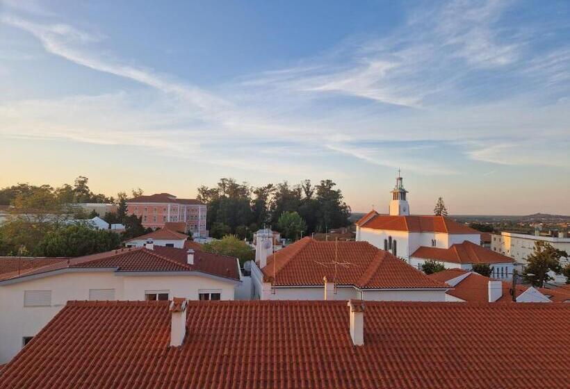 סוויטה, Peninsular