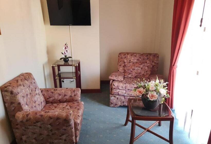 סוויטה, Peninsular