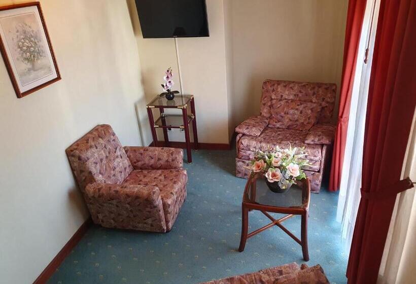 סוויטה, Peninsular