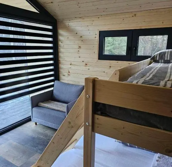 Perhebungalow, Saint Constantine Mountain Retreat
