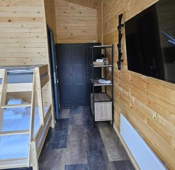 Семейное Бунгало, Saint Constantine Mountain Retreat