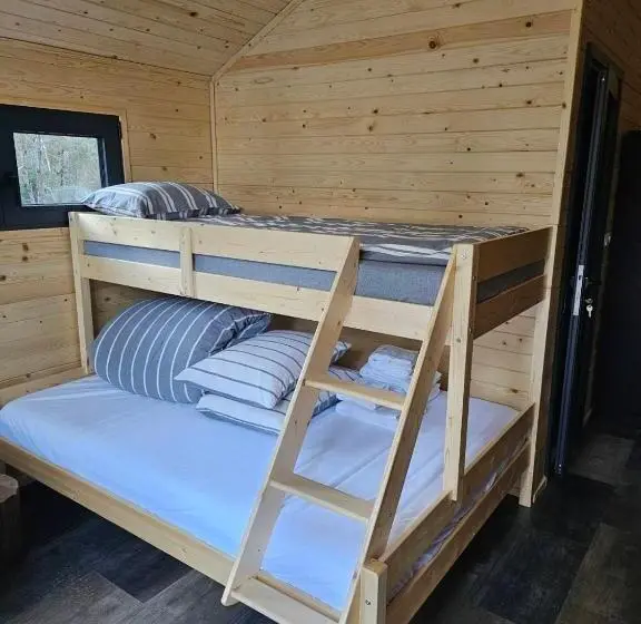 Perhebungalow, Saint Constantine Mountain Retreat