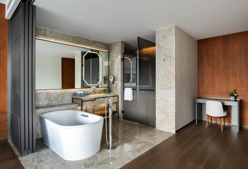 带双人大床的行政管理套房, Sheraton Xuzhou