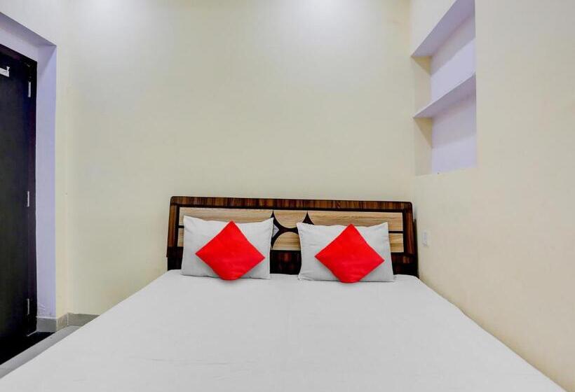 트리플 클래식 룸, Aravali Guest House