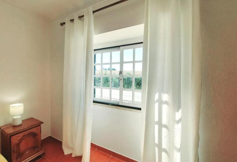 غرفة قياسية, Casa Das Laranjeiras