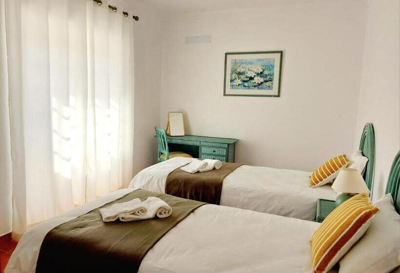 غرفة إقتصادية, Casa Das Laranjeiras