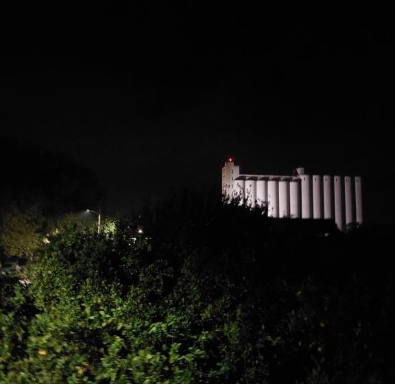 إستوديو سوبيريور, Casa Das Laranjeiras