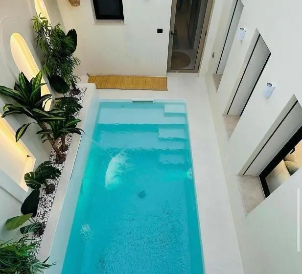 Talo 3 Makuuhuonetta, Dar Oliva Maison De Luxe
