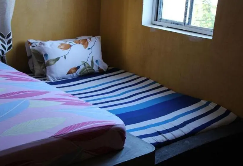Perhehuone, Mbuyuni Lodge Nungwi