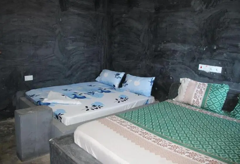 Perhehuone, Mbuyuni Lodge Nungwi