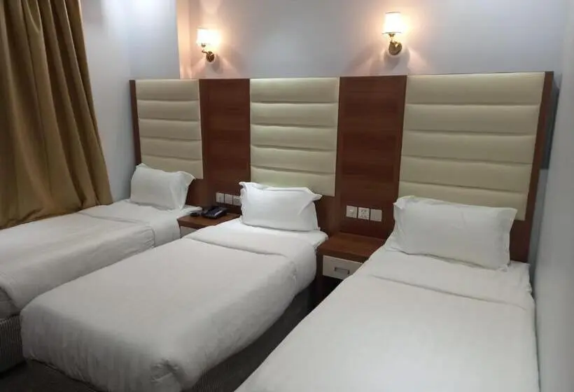 Standard Kolmen Hengen Huone, فندق اجيال المدينة 1